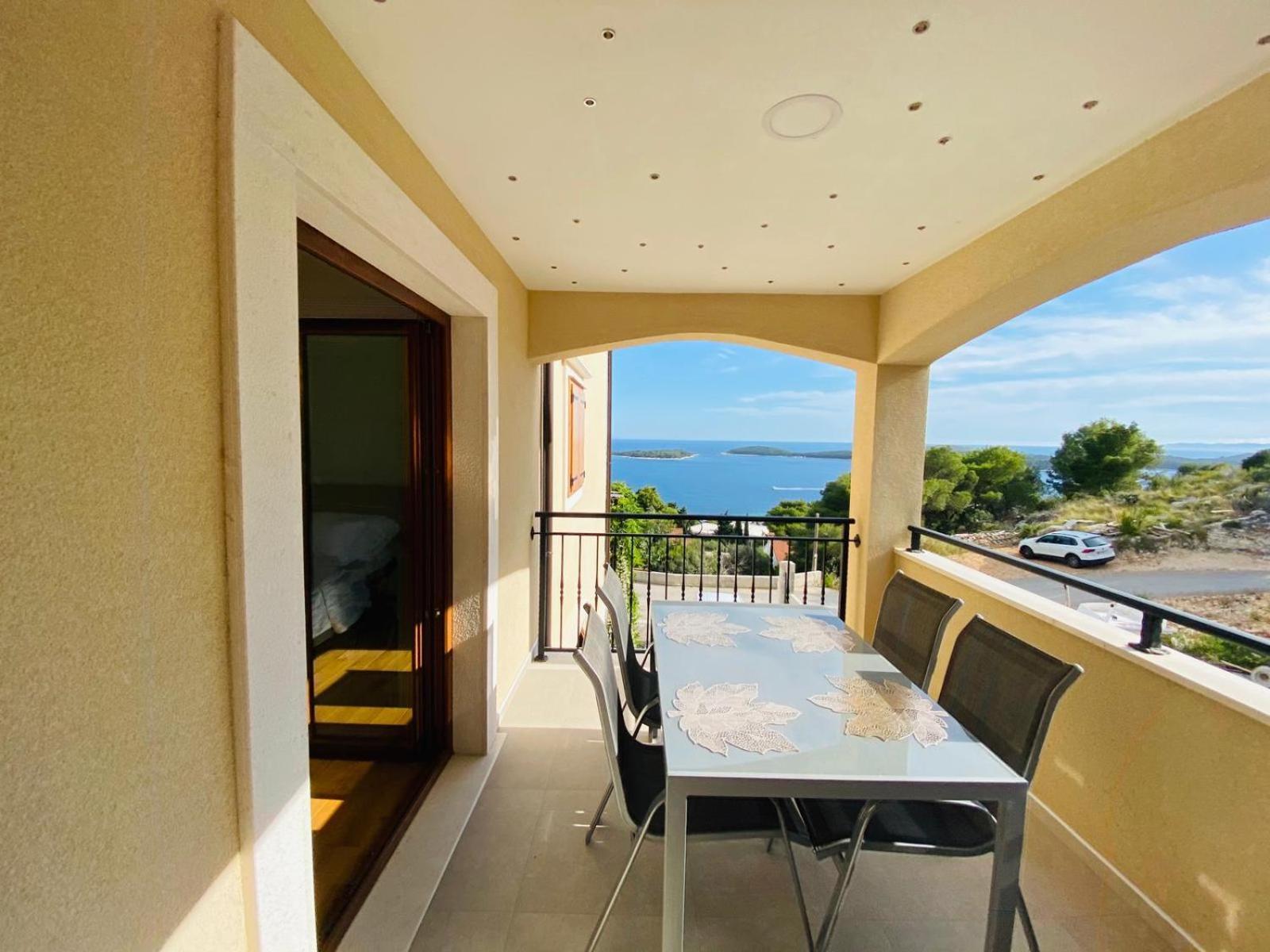 San Antonijo Apartment Hvar Town